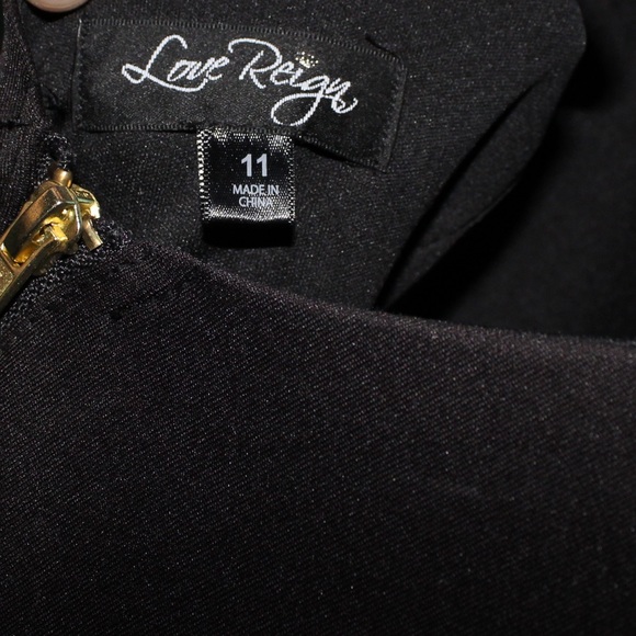 Love reign dress - Picture 6 of 6